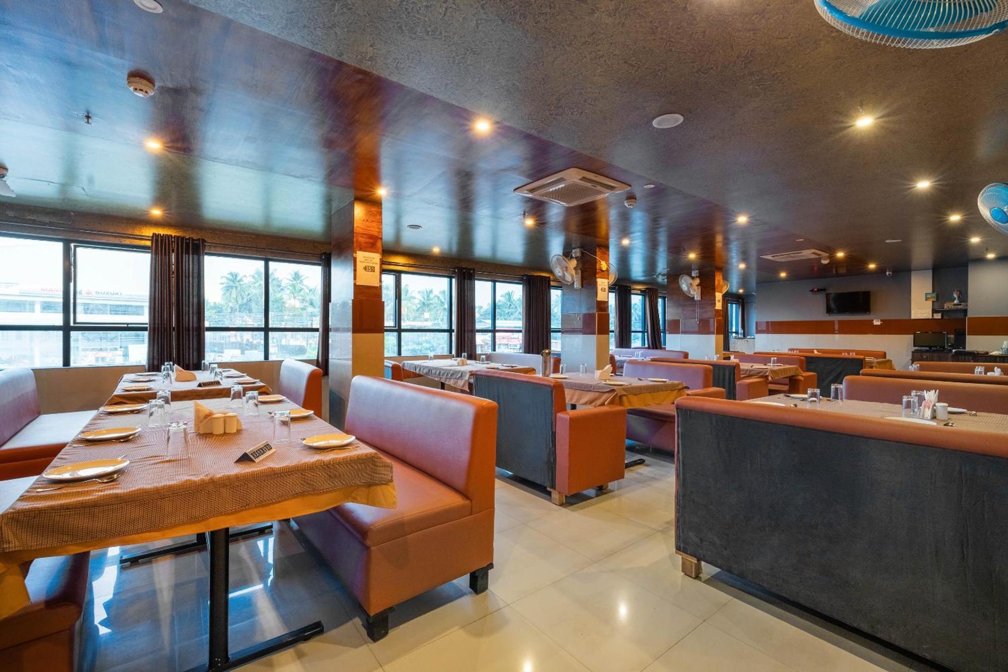 Super Collection O Nirvikalpa Hotel Ullal Luaran gambar
